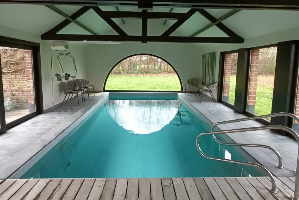 piscine interieure